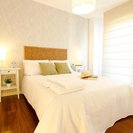 Valente Flat By Serendipia Turismo Santiago de Compostela Exterior photo